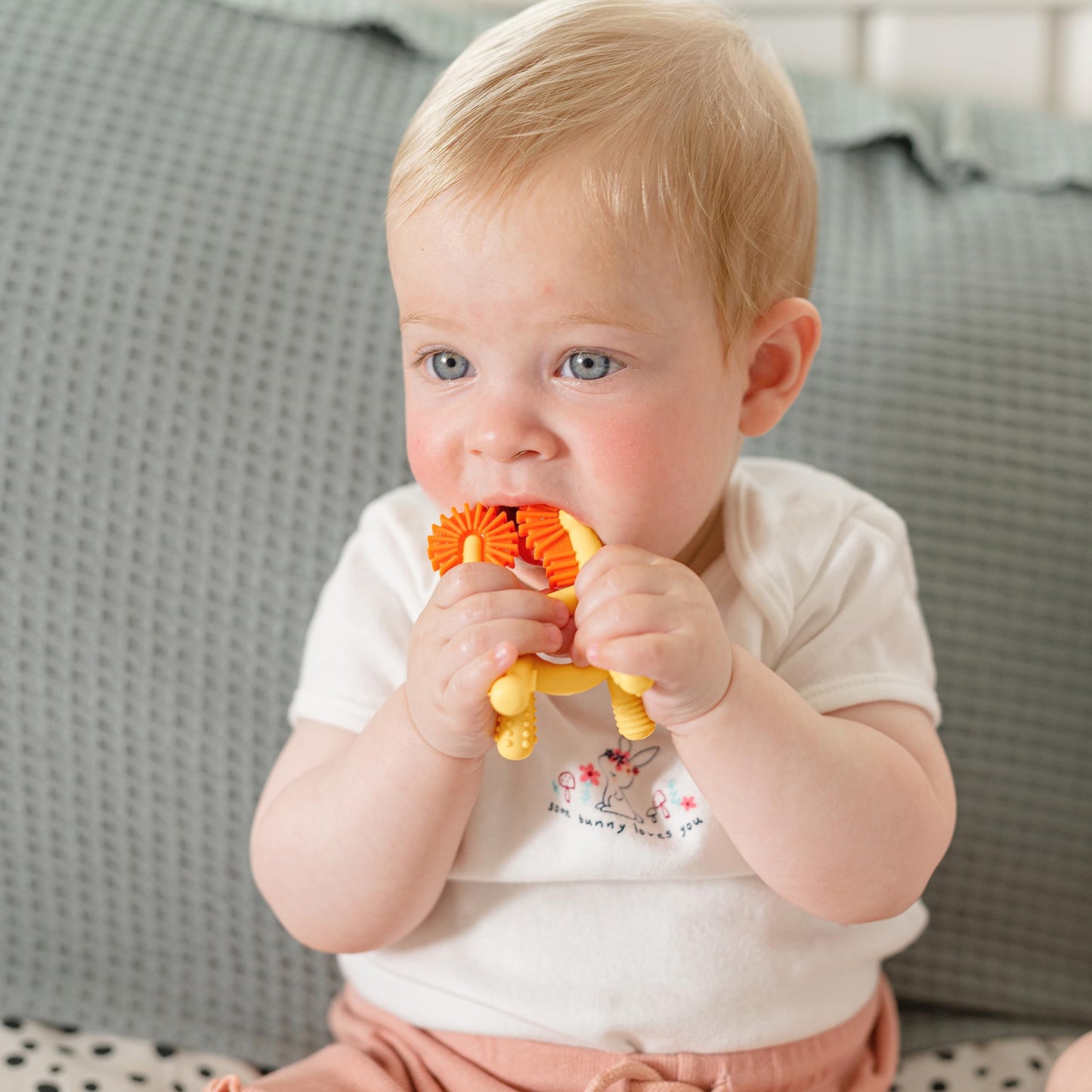 Nuby Geo Zoos Massaging Teether - Baby Teething Toy - Soft Easy Grip - 3+ Months - Elephant